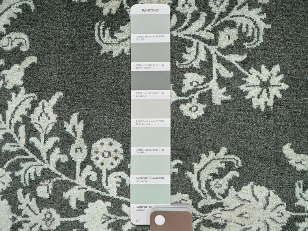 9'8" x 14'2" Vintage Hand Knotted Green Wool Rectangle Oriental Rug - MOA1022529