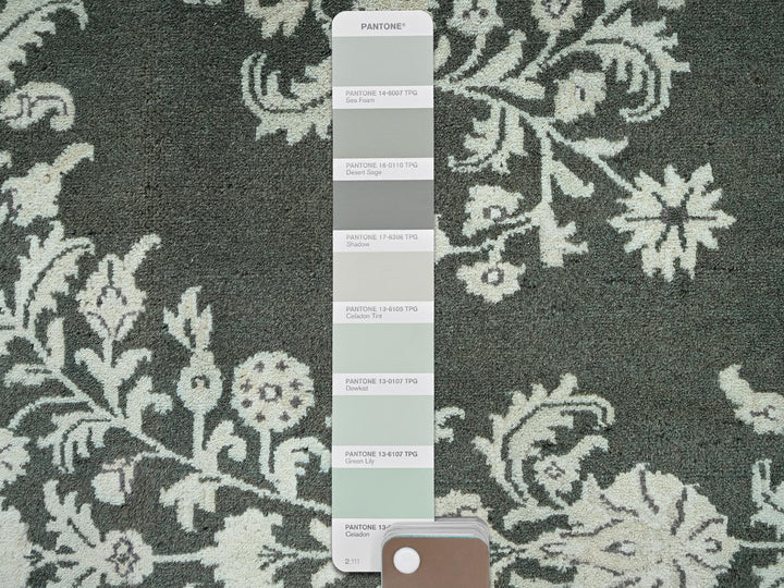 9'8" x 14'2" Vintage Hand Knotted Green Wool Rectangle Oriental Rug - MOA1022529