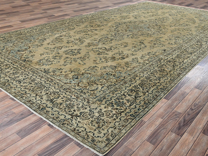 10'0" x 18'5" Vintage Hand Knotted Brown Wool Rectangle Oriental Rug - MOA1022531