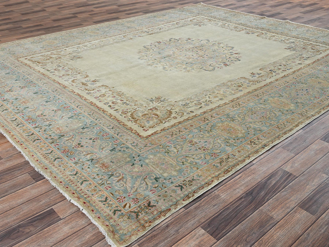 9'3" x 11'9" Vintage Hand Knotted Ivory Wool Rectangle Oriental Rug - MOA1022535
