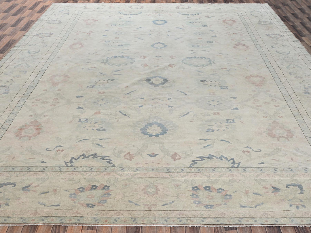 13'5" x 19'3" Vintage Hand Knotted Ivory Wool Rectangle Oriental Rug - MOA1022537