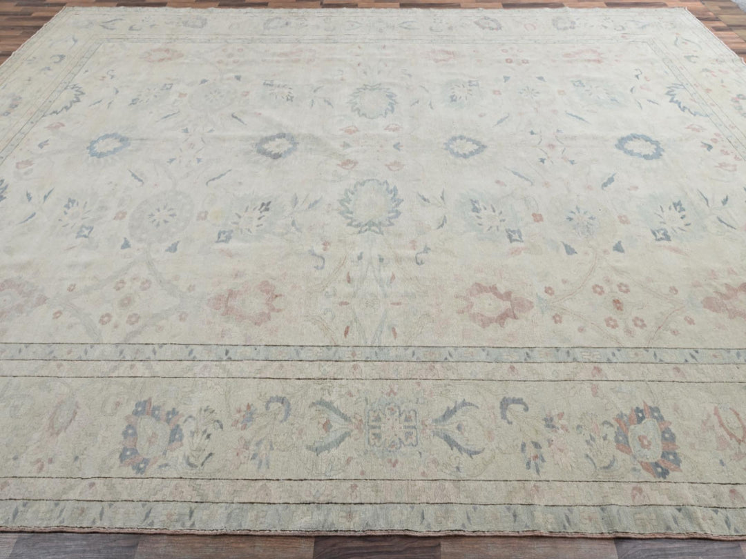 13'5" x 19'3" Vintage Hand Knotted Ivory Wool Rectangle Oriental Rug - MOA1022537