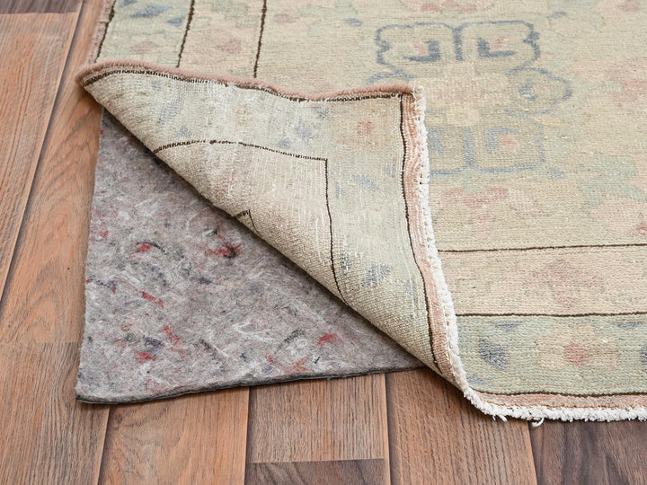 13'5" x 19'3" Vintage Hand Knotted Ivory Wool Rectangle Oriental Rug - MOA1022537
