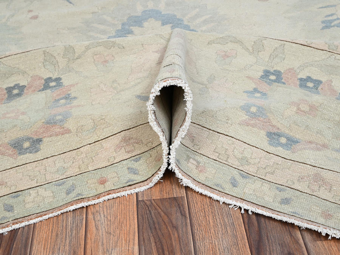13'5" x 19'3" Vintage Hand Knotted Ivory Wool Rectangle Oriental Rug - MOA1022537
