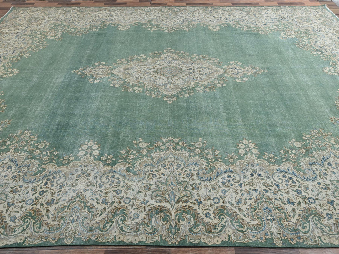 12'3" x 21'2" Vintage Hand Knotted Green Wool Rectangle Oriental Rug - MOA1022538
