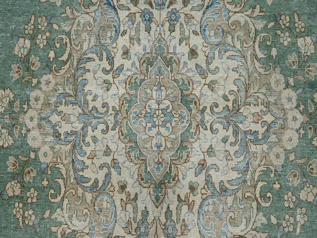 12'3" x 21'2" Vintage Hand Knotted Green Wool Rectangle Oriental Rug - MOA1022538
