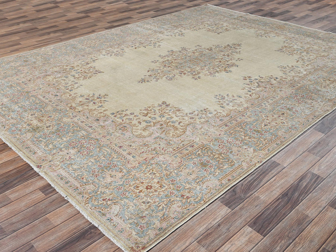 8'7" x 11'10" Vintage Hand Knotted Ivory Wool Rectangle Oriental Rug - MOA1022539