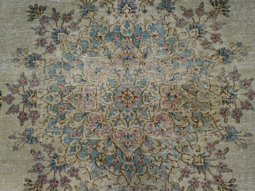 9'11" x 13'9" Vintage Hand Knotted Ivory Wool Rectangle Oriental Rug - MOA1022540
