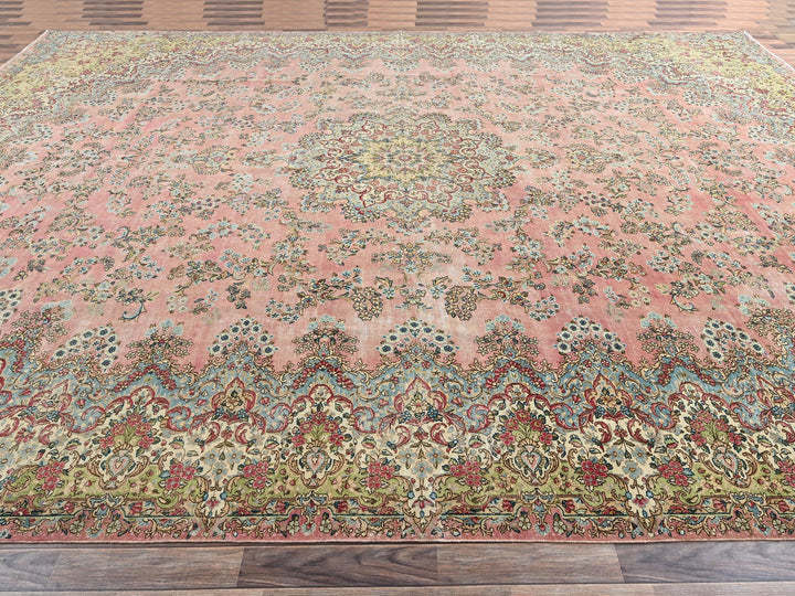 12'4" x 18'4" Vintage Hand Knotted Pink Wool Rectangle Oriental Rug - MOA1022544