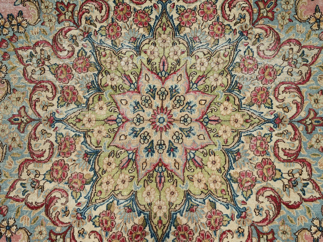 12'4" x 18'4" Vintage Hand Knotted Pink Wool Rectangle Oriental Rug - MOA1022544