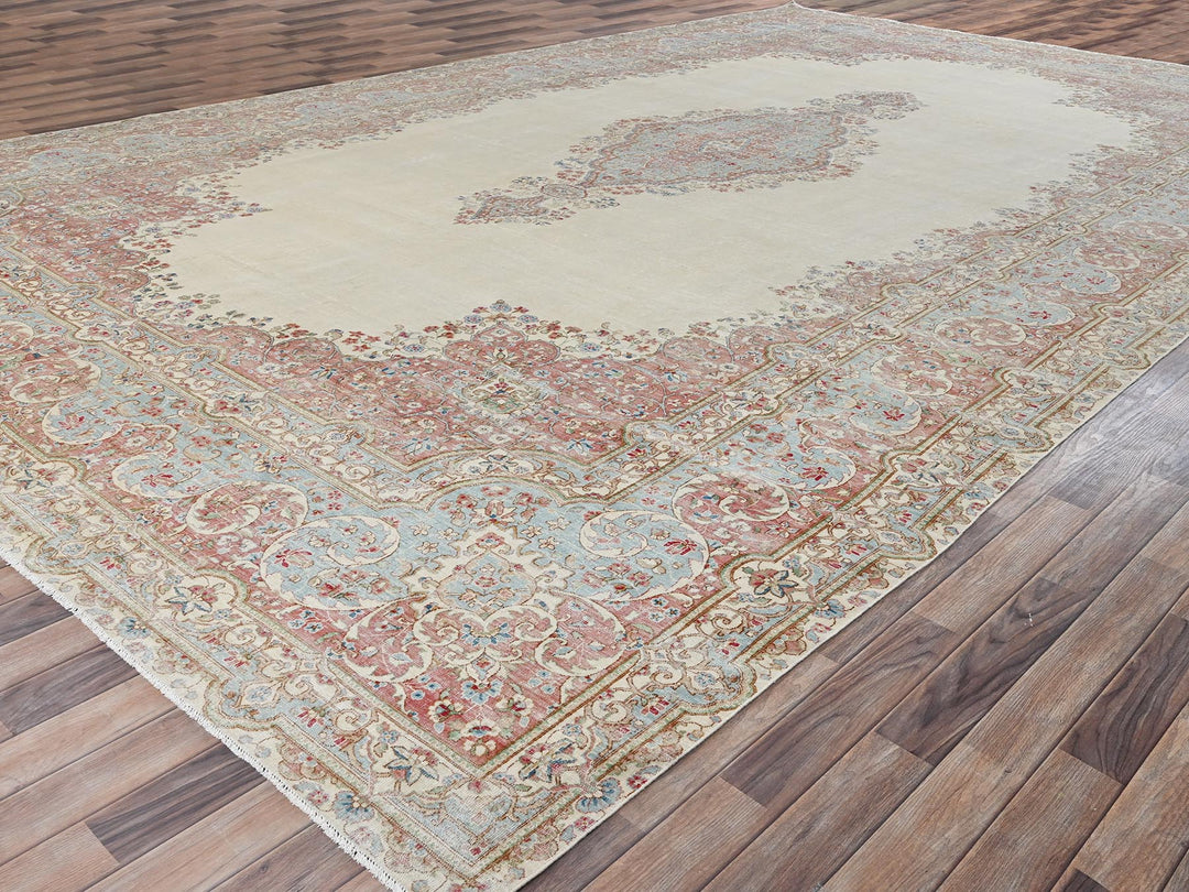 11'8" x 19'5" Vintage Hand Knotted Ivory Wool Rectangle Oriental Rug - MOA1022545