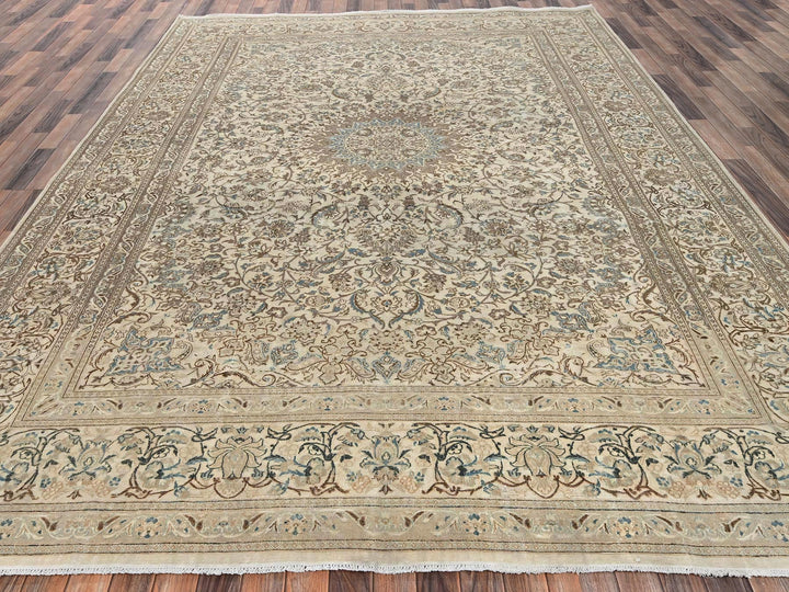 9'7" x 13'3" Vintage Hand Knotted Ivory Wool & Silk Rectangle Oriental Rug - MOA1022556