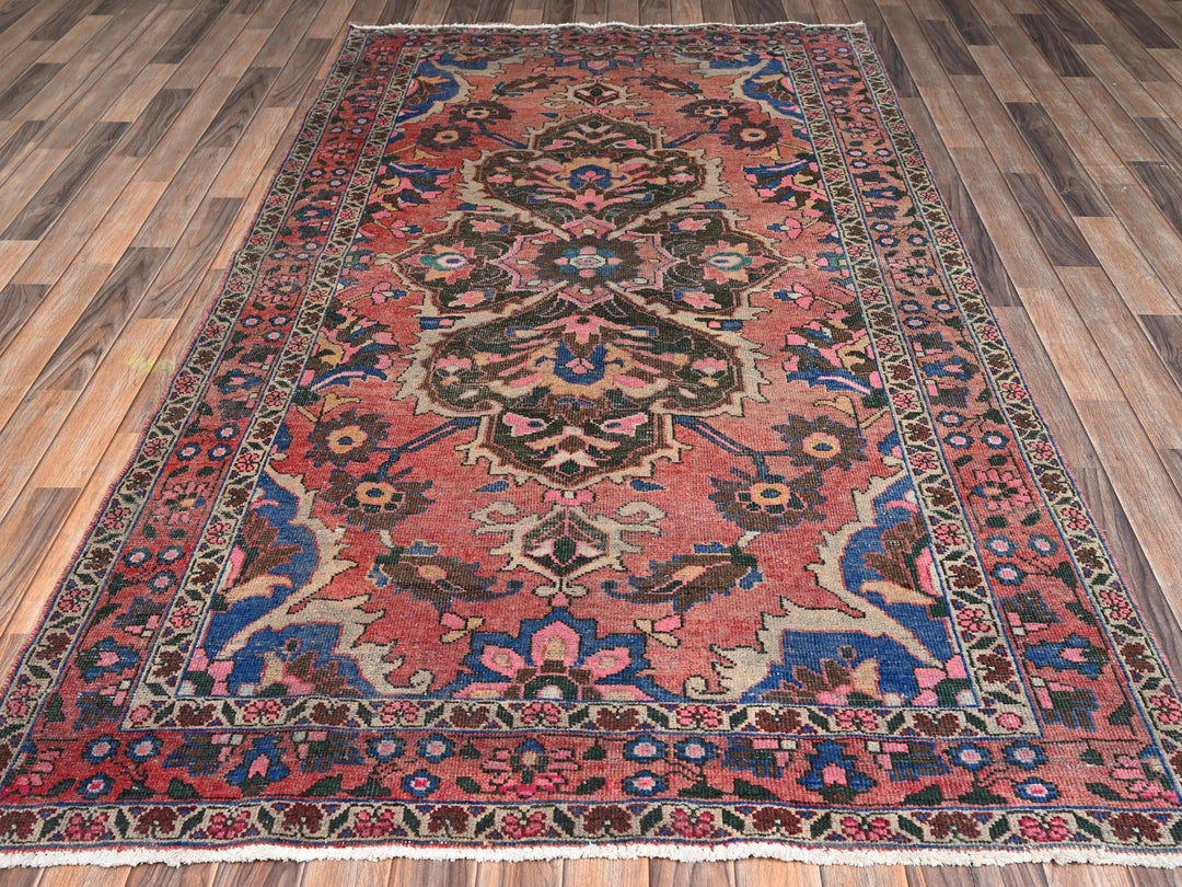 4'11" x 8'8" Vintage Hand Knotted Pink Wool Rectangle Oriental Rug - MOA1022640
