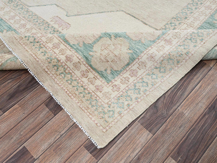 9'10" x 13'8" New Hand Knotted Brown Wool Rectangle Oriental Rug - MOA1022679