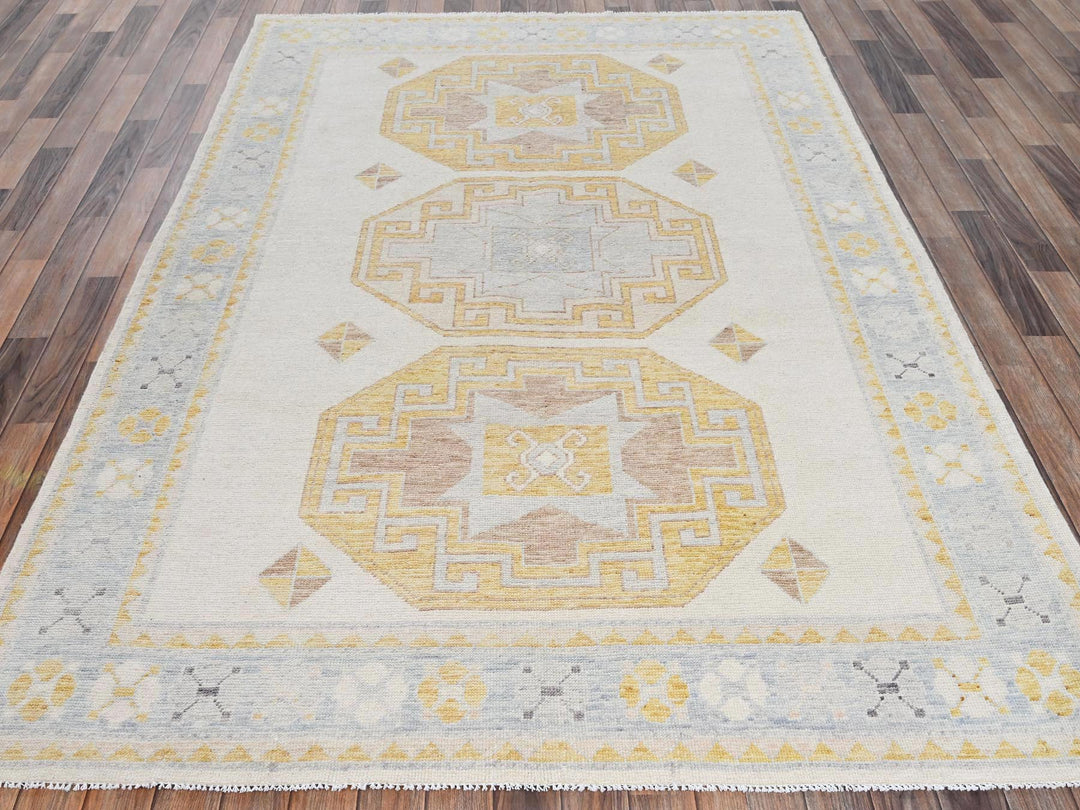 6'0" x 8'11" New Hand Knotted Ivory Wool Rectangle Oriental Rug - MOA1022682