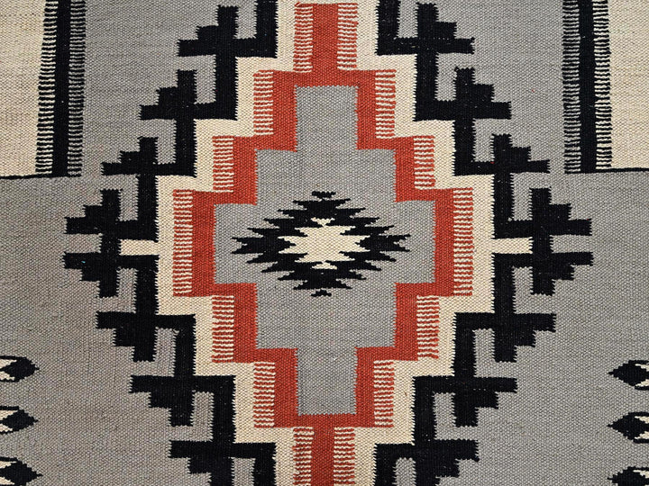 8'0" x 9'11" New Hand Woven Grey Wool Rectangle Oriental Rug - MOA1022691