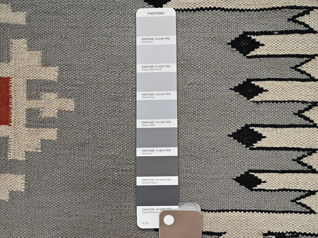 8'0" x 9'11" New Hand Woven Grey Wool Rectangle Oriental Rug - MOA1022691