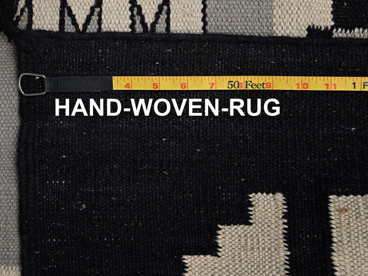 8'0" x 9'11" New Hand Woven Grey Wool Rectangle Oriental Rug - MOA1022691