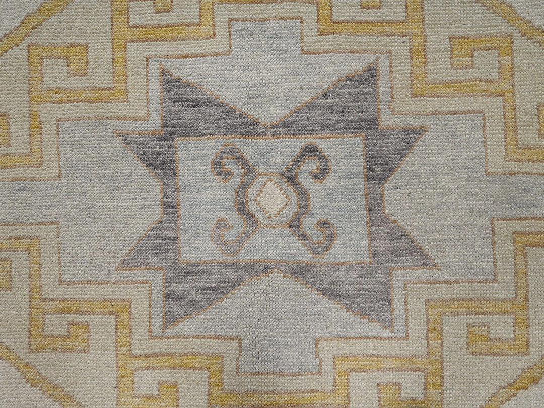 7'11" x 10'2" New Hand Knotted Ivory Wool Rectangle Oriental Rug - MOA1022706