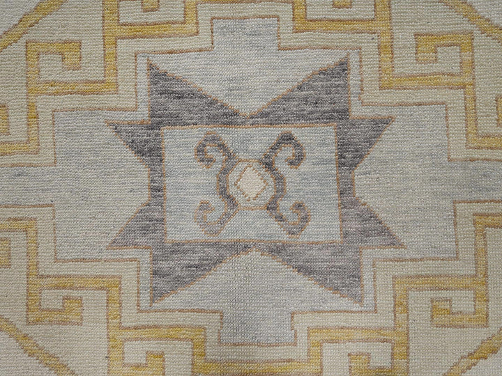 7'11" x 10'2" New Hand Knotted Ivory Wool Rectangle Oriental Rug - MOA1022706