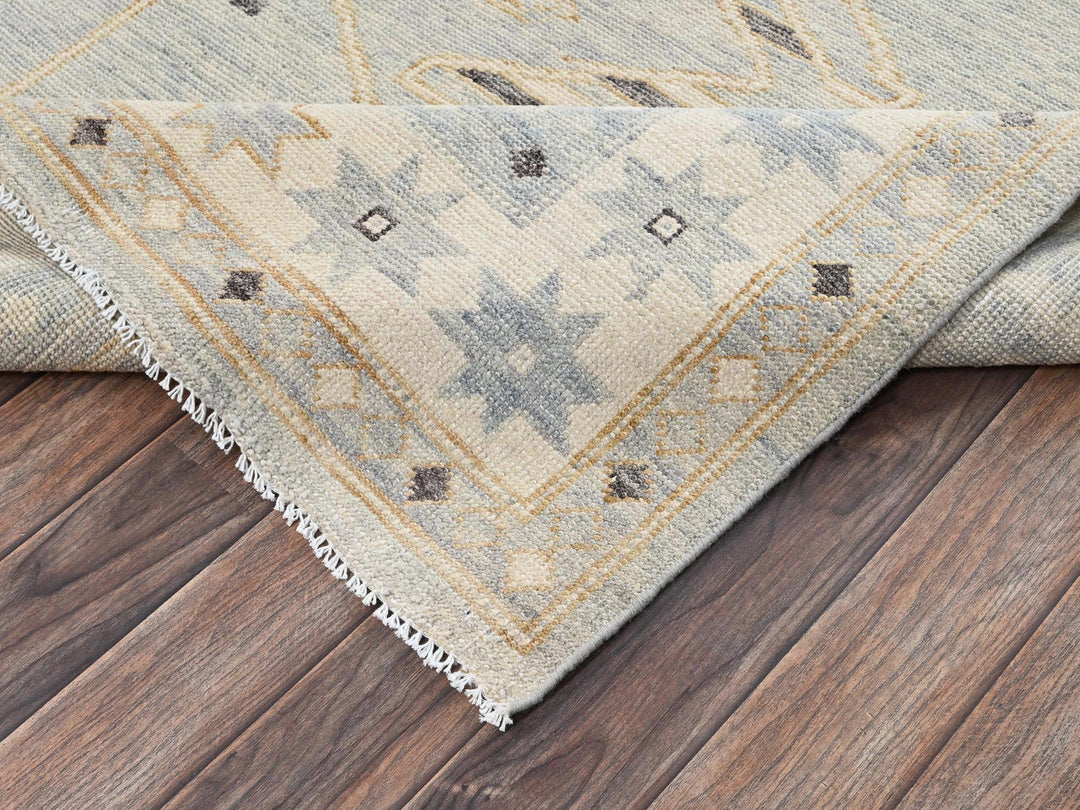7'11" x 9'9" New Hand Knotted Grey Wool Rectangle Oriental Rug - MOA1022710