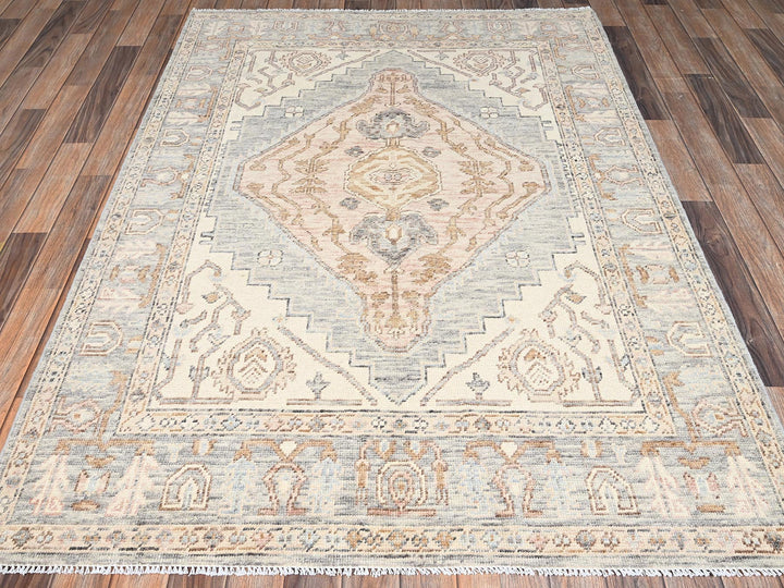 4'11" x 6'10" New Hand Knotted Brown Wool Rectangle Oriental Rug - MOA1022717