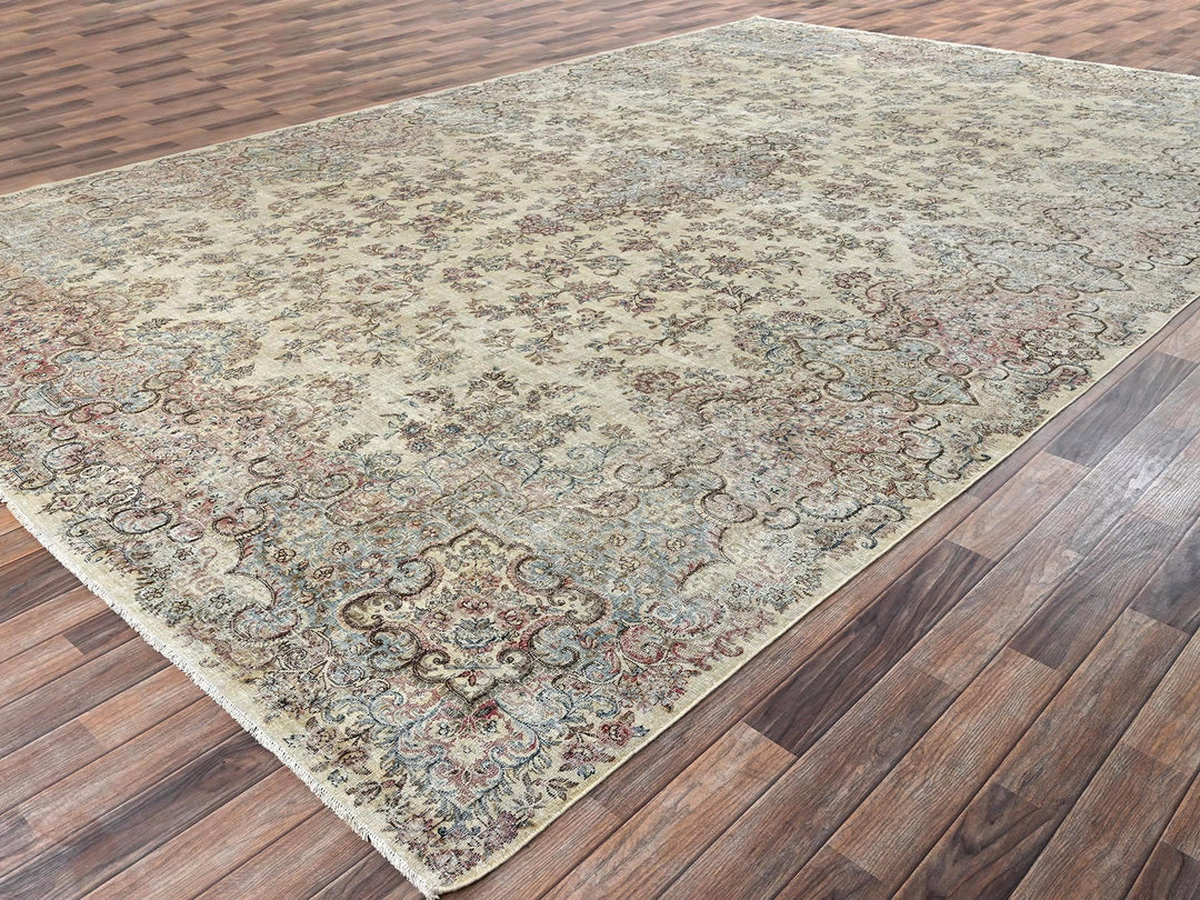 10'6" x 16'4" Vintage Hand Knotted Ivory Wool Rectangle Oriental Rug - MOA1022737