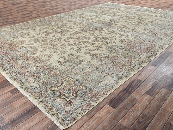 10'6" x 16'4" Vintage Hand Knotted Ivory Wool Rectangle Oriental Rug - MOA1022737