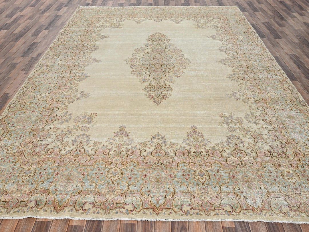 8'9" x 12'1" Vintage Hand Knotted Ivory Wool Rectangle Oriental Rug - MOA1022739