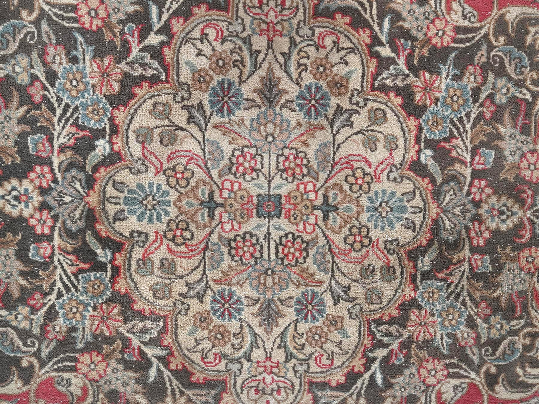 9'11" x 12'7" Vintage Hand Knotted Pink Wool Rectangle Oriental Rug - MOA1022752