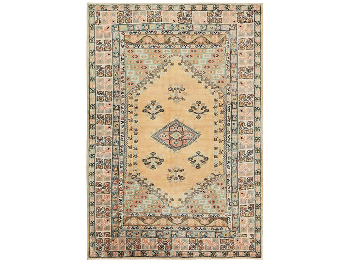 6'1" x 8'8" Vintage Hand Knotted Beige Wool Rectangle Oriental Rug - MOA1022757