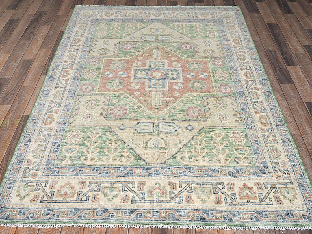 4'11" x 6'11" New Hand Knotted Green Wool Rectangle Oriental Rug - MOA1022764