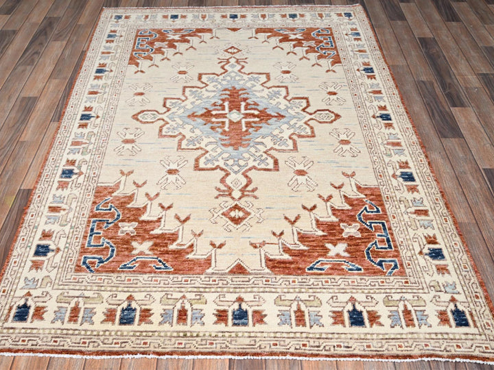4'10" x 6'10" New Hand Knotted Ivory Wool Rectangle Oriental Rug - MOA1022766