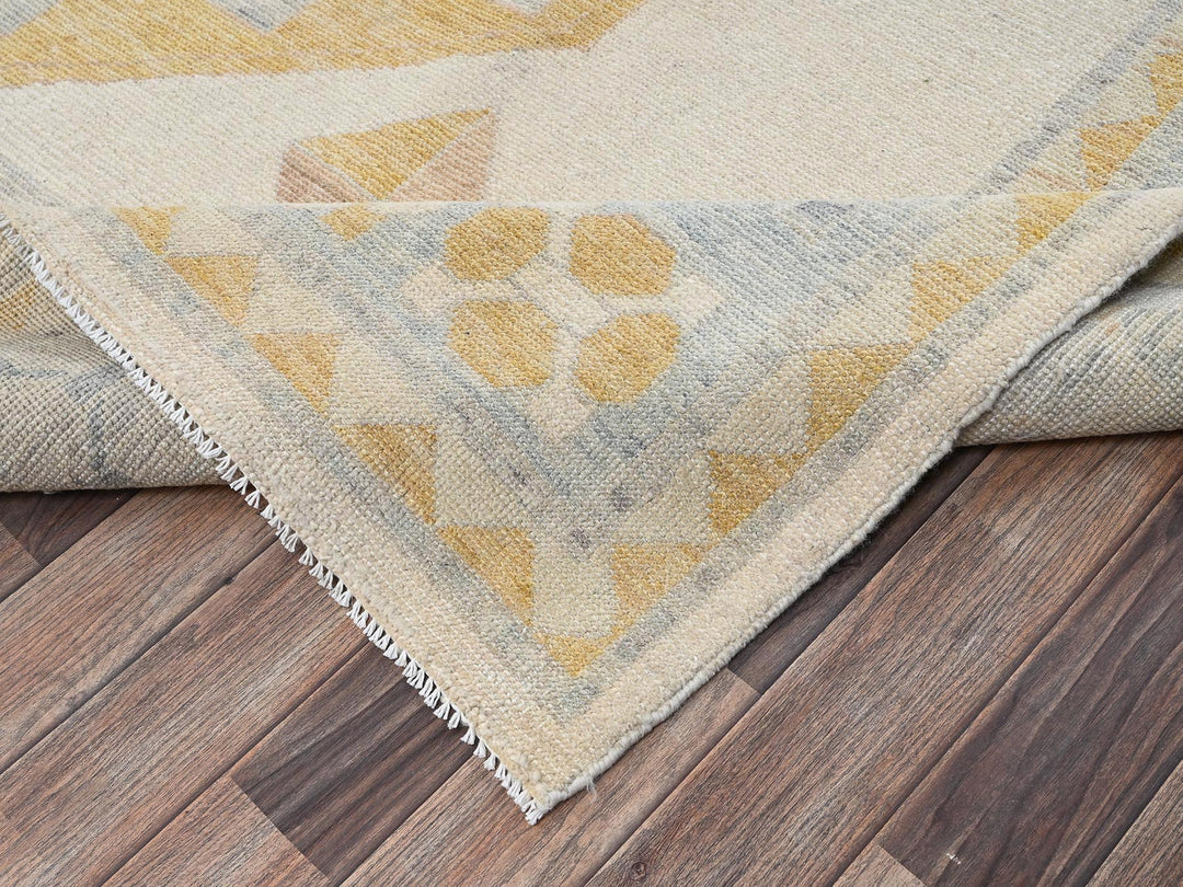 9'7" x 13'11" New Hand Knotted Ivory Wool Rectangle Oriental Rug - MOA1022806