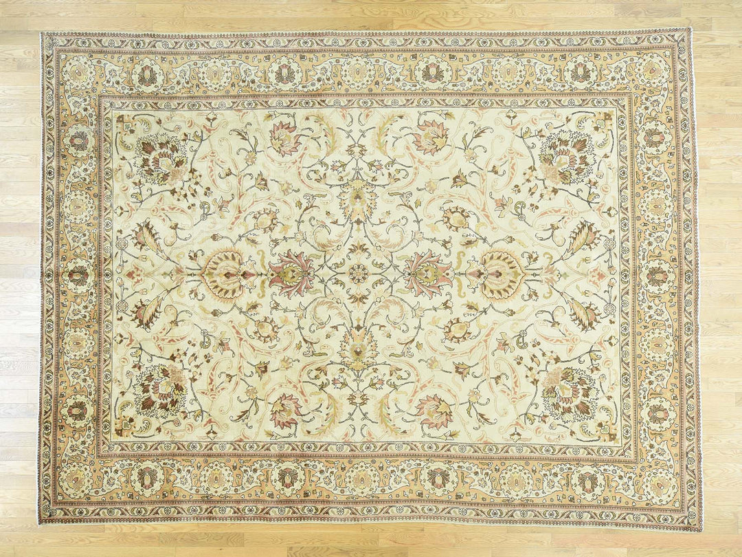 9'8" x 12'10" Vintage Hand Knotted Ivory Wool Rectangle Oriental Rug - MOA10232137
