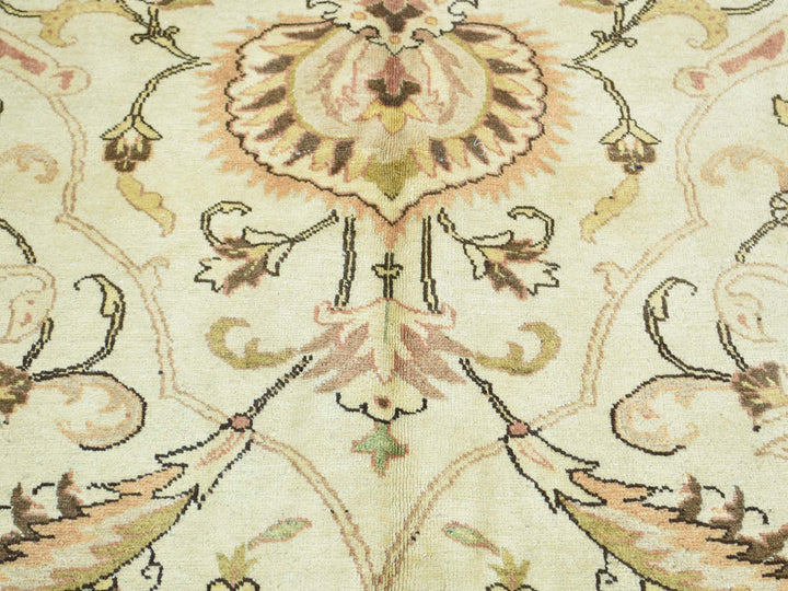 9'8" x 12'10" Vintage Hand Knotted Ivory Wool Rectangle Oriental Rug - MOA10232137