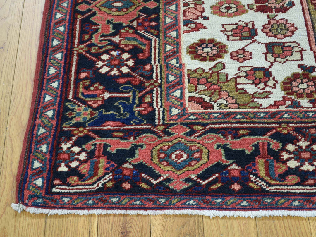 4'6" x 6'4" Vintage Hand Knotted Green Wool Rectangle Oriental Rug - MOA10234451