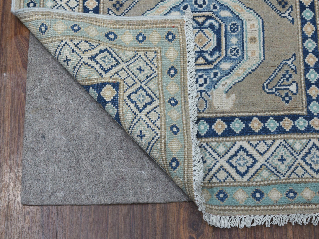2'6" x 9'9" New Hand Knotted Grey Wool Runner Oriental Rug - MOA10254681