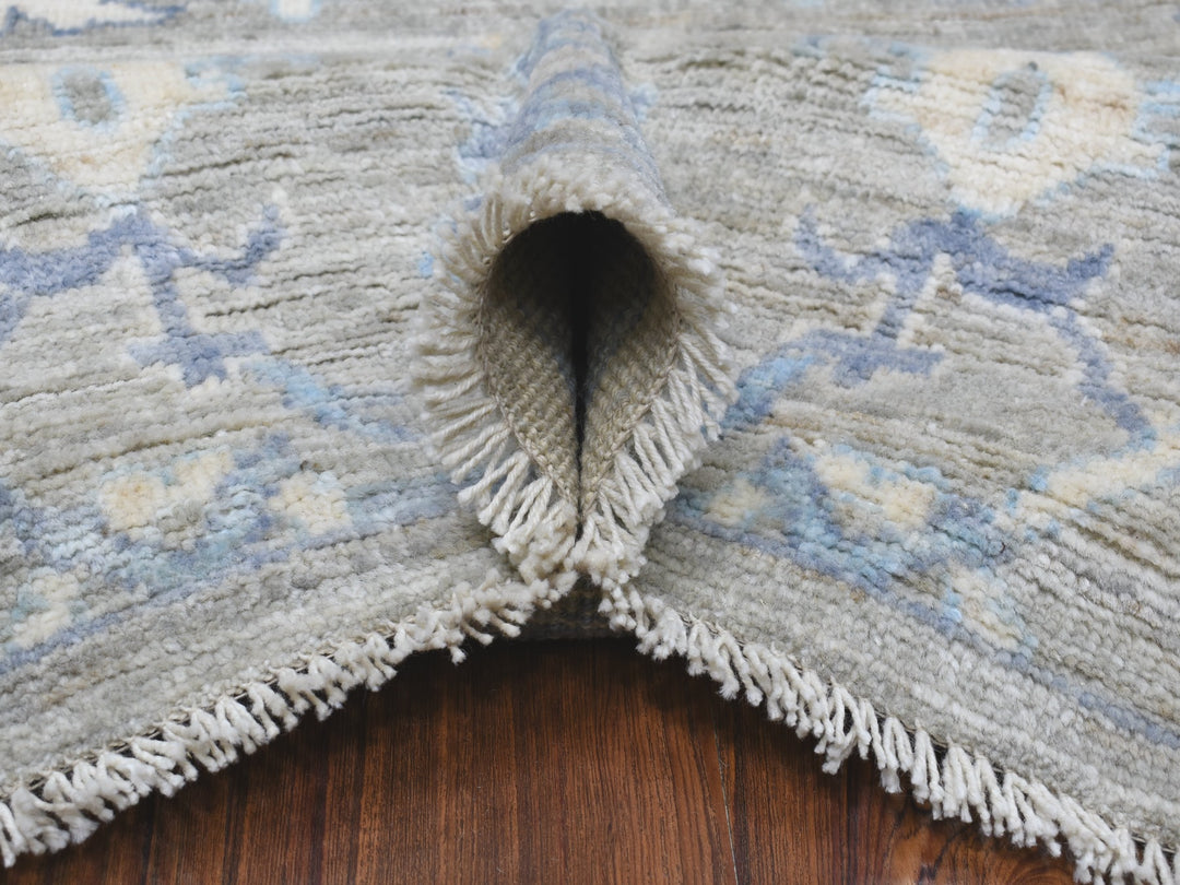 8'4" x 9'9" New Hand Knotted Grey Wool Rectangle Oriental Rug - MOA10255520