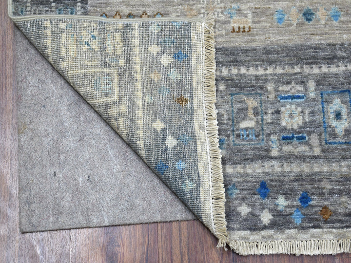 5'10" x 8'10" New Hand Knotted Grey Wool Rectangle Oriental Rug - MOA10256427