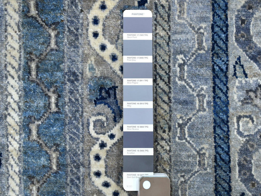 2'6" x 9'7" New Hand Knotted Grey Wool Runner Oriental Rug - MOA10256517