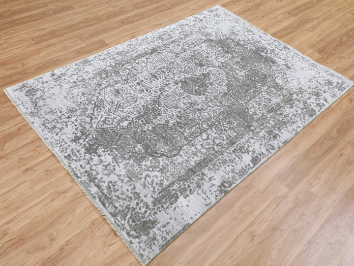 6'0" x 9'0" New Hand Knotted Grey Wool & Pure Silk Rectangle Oriental Rug - MOA10258339