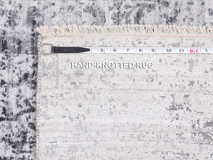 3'0" x 5'0" New Hand Knotted Grey Wool & Pure Silk Rectangle Oriental Rug - MOA10258341