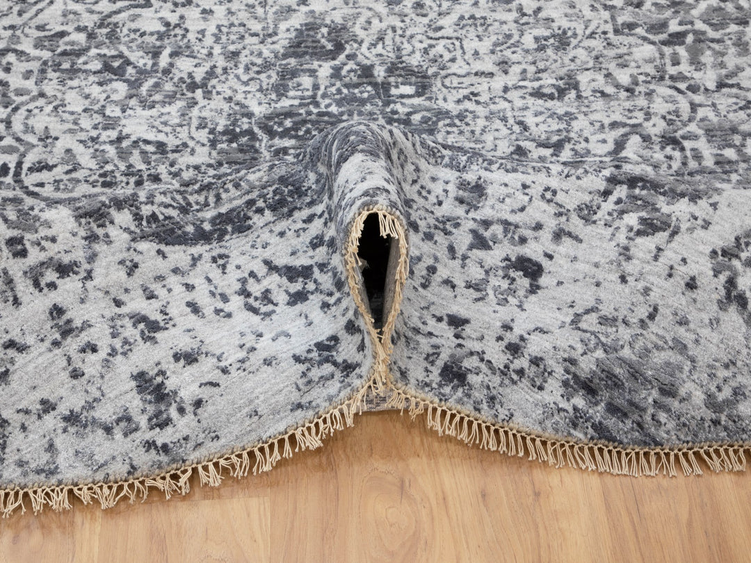 8'0" x 8'0" New Hand Knotted Grey Wool & Pure Silk Round Oriental Rug - MOA10258385