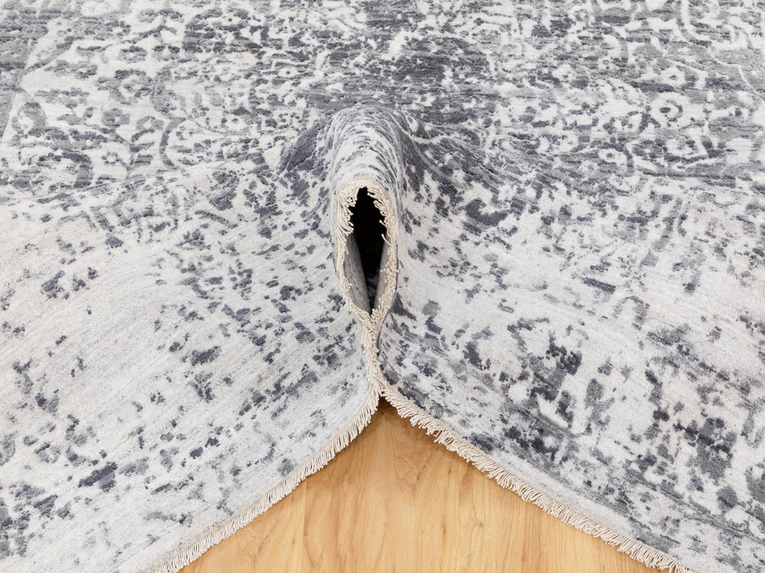 6'0" x 9'2" New Hand Knotted Grey Wool & Pure Silk Rectangle Oriental Rug - MOA10258423
