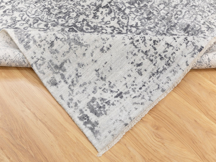 6'0" x 9'2" New Hand Knotted Grey Wool & Pure Silk Rectangle Oriental Rug - MOA10258423