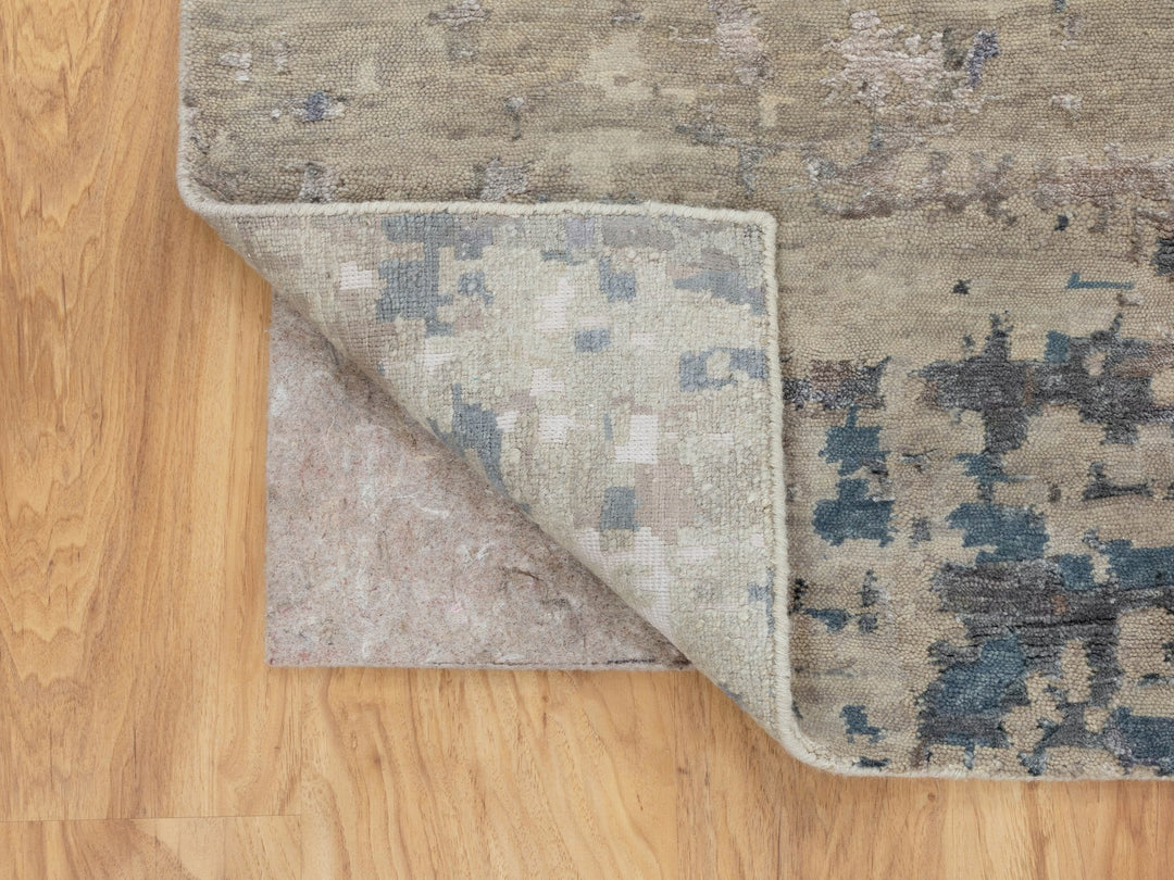 6'3" x 8'10" New Hand Knotted Grey Wool & Silk Rectangle Oriental Rug - MOA10258481