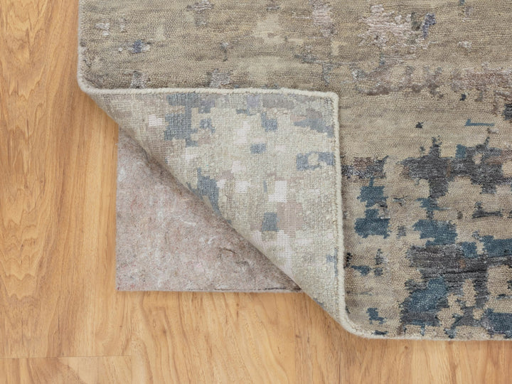 6'3" x 8'10" New Hand Knotted Grey Wool & Silk Rectangle Oriental Rug - MOA10258481