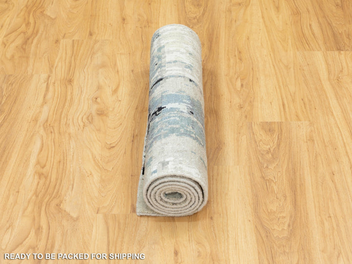 2'6" x 5'10" New Hand Knotted Grey Wool & Silk Runner Oriental Rug - MOA10258491