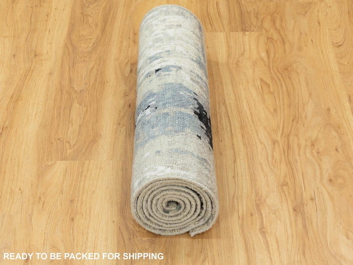 2'5" x 9'9" New Hand Knotted Grey Wool & Silk Runner Oriental Rug - MOA10258498